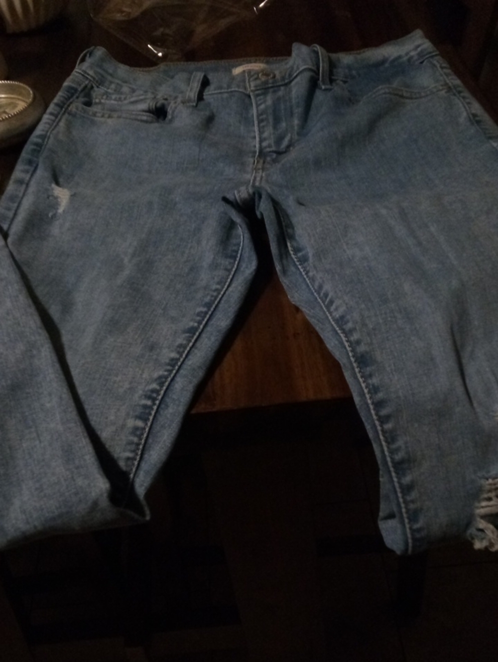 Light Wash Distressed Jeans Levi's 710 Super Skinny Size 28